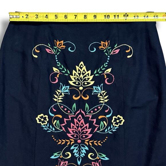 VTG Y2K Boho Embroidered Floral Harolds Skirt Size 8 Black Linen Blend Midi - Picture 6 of 10